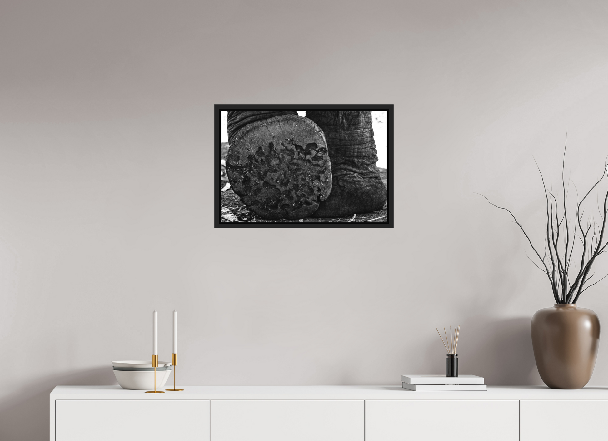 60 x 40 cm, FineArt  B&W Print on Aluminium Backing Wooden Floater Frame (Black) Imprint of time
